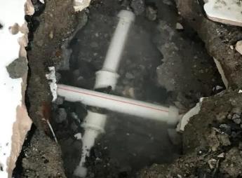咸阳市阳台漏水维修公司为您分享楼上楼下漏水怎么处理